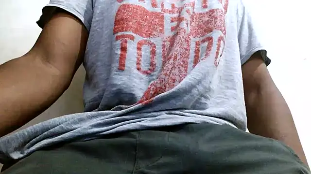 โชว์เว็บแคมของ royblackbigpvt
