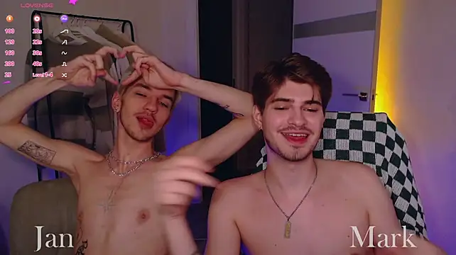 Show modela itsyanbb na web-kameri