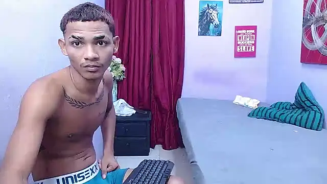 black_twinks élő XXX-chatje