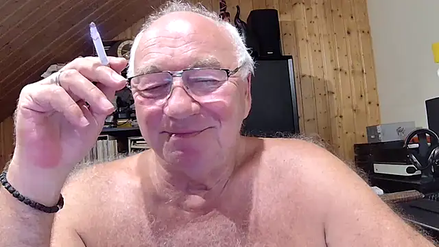 XXX chat uživo modela biggandybig