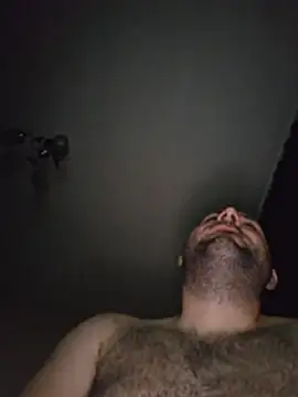 Онлайн чат XXX StrictBobby
