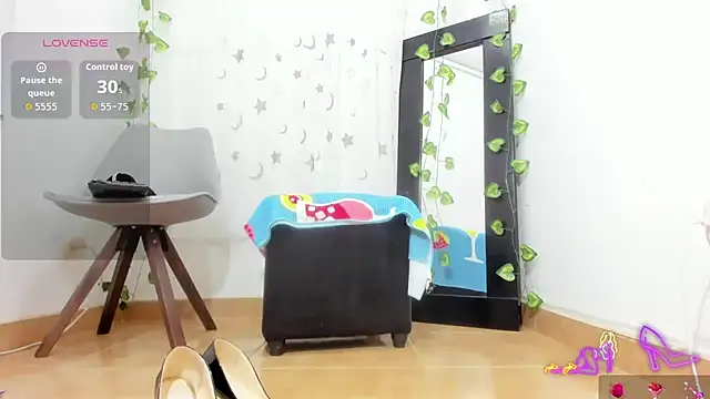 ReyleDoll 라이브 XXX 채팅