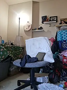 littleChop33's Live XXX Chat