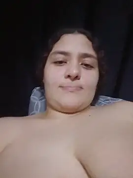 Chatroom XXX en direct de Liancy