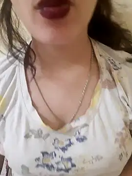 Pokazy przed kamerką – Monika_kumari6