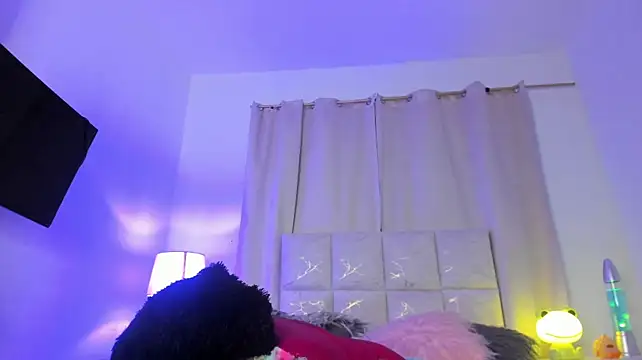 bell_popperr_'s Live XXX Chat