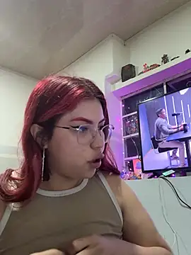 Онлайн чат XXX LilMoon_