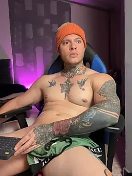 LuciusV Live XXX-chat