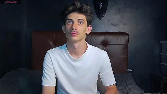הופעת וובקאם של DanielCrush1
