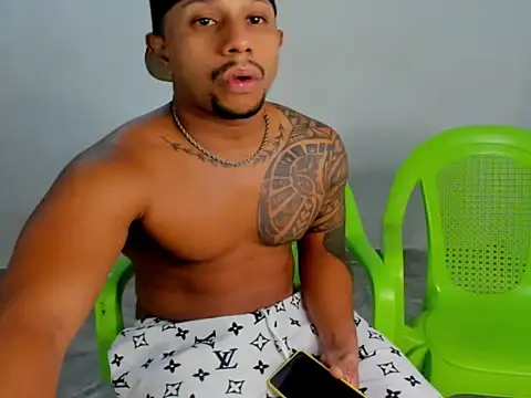 arnoldhot16 Webcamshow
