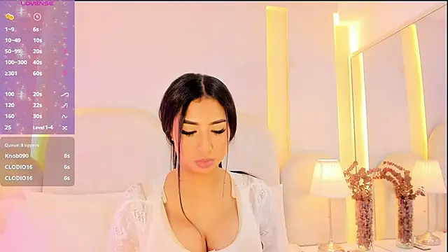 SalomeeBell – Naživo XXX chat