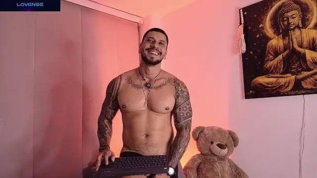 Seth_Vegaa Show Webcam
