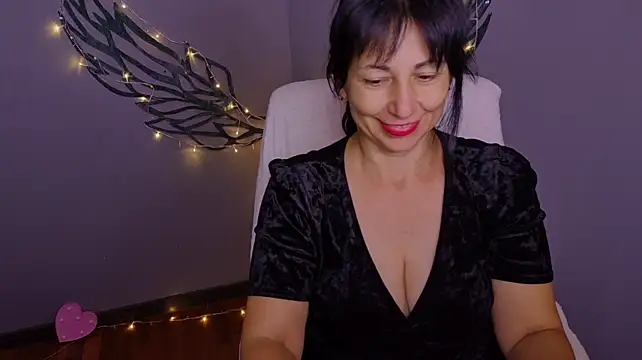 XXX chat uživo modela LiluGrants