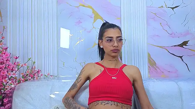 KarlaSlutSkinny__'s Live XXX Chat