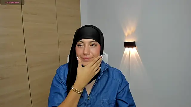 LAY_LA_'s Live XXX Chat