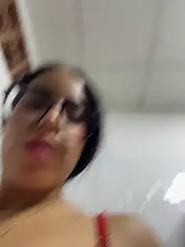 TopDollXXX 라이브 XXX 채팅