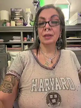dieseldame1313 Chat XXX live