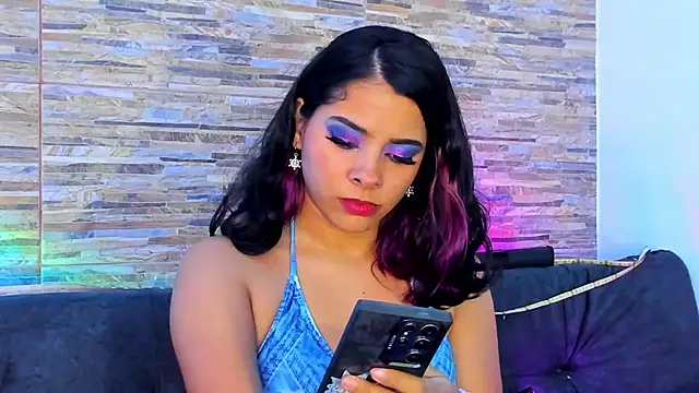 Chatroom XXX en direct de nath_redrex