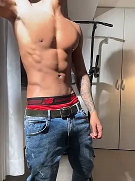 Pokazy przed kamerką – Paradise_boy__