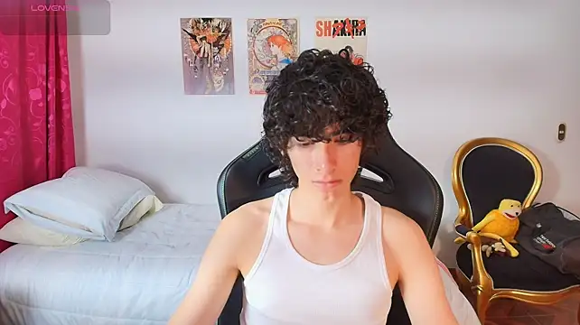 Nude_Boy18のウェブカメラショー
