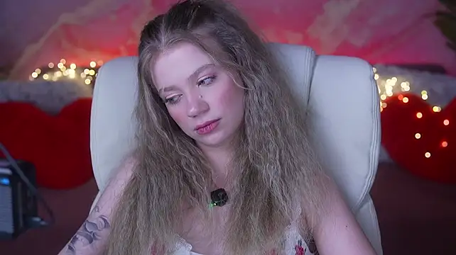 SunnyLay's Webcam Show