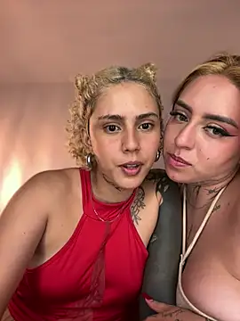 Velvet1_ Adlı Modelin Web Kamerası Şovu