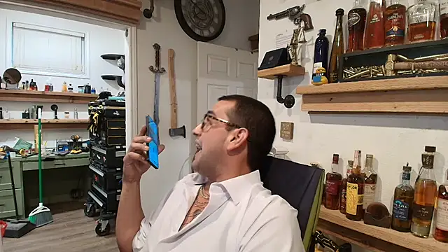 HoT_sHoT_357's Live XXX Chat