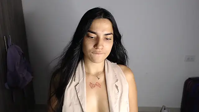 zendayasexxx: онлайн-секс-чат