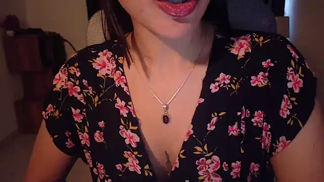 MidnightFlame Live XXX-chat