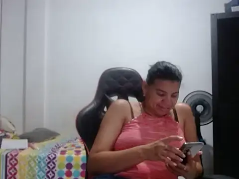 Adriana_0312 Obrolan Langsung XXX