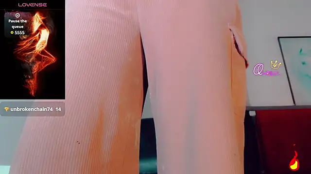 Abby_White__n Webbikameraesitys
