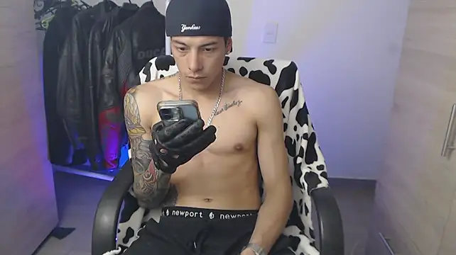 chomelo6 Live XXX-chat
