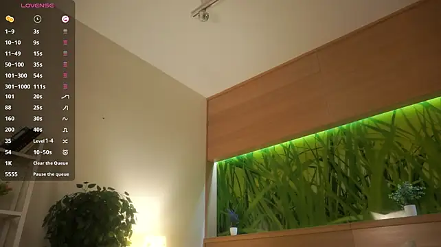 MarlinVarian's Live XXX Chat