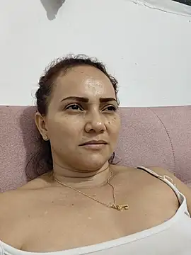 Amanda39 现场XXX聊天
