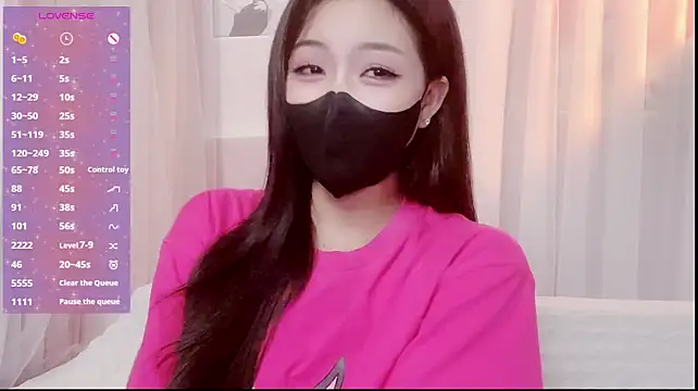 _Emily98_のライブXXXチャット