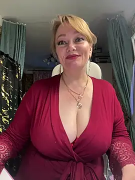 Sweet-blonde's Live XXX Chat