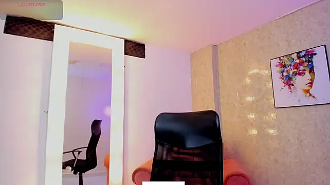 Littlee_Mia Шоу с уебкамера