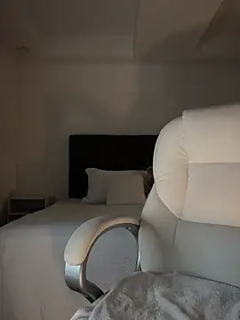 XXX chat uživo modela vanessa29_