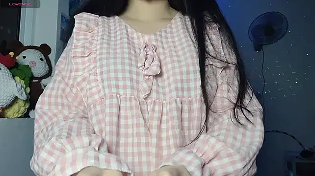 Tieu-May Webcamshow