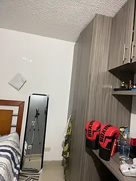 Taylor_DiamondBoy 现场XXX聊天