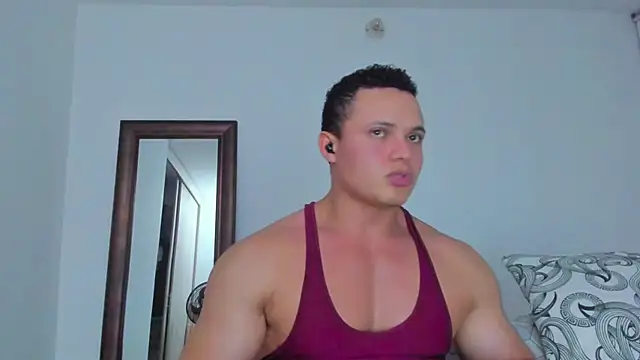 KingLevi01's Live XXX Chat