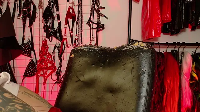 irregular_fetish_ live XXX chat