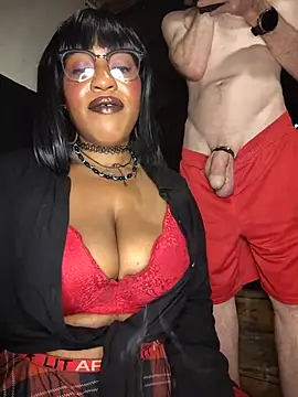 AmazonianMistress 라이브 XXX 채팅
