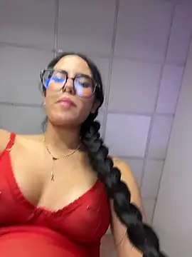 TopDollXXX live XXX chat