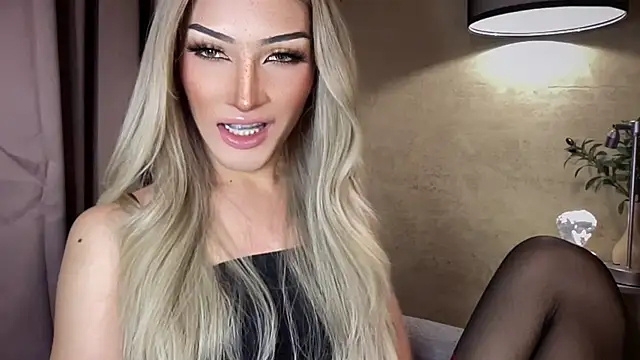 Alicegreenexx Webcam Show