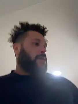 HornyStr8Freak webkamerás műsora