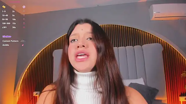 emperatriz_reyes' Webcam Show