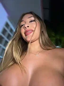 عرض كام LAURA_VANESA