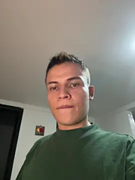 _Leo_Boy: απευθείας συνομιλία ΧΧΧ