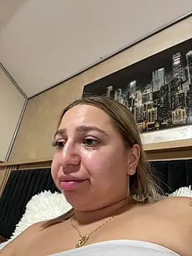 xLexi Webcam show
